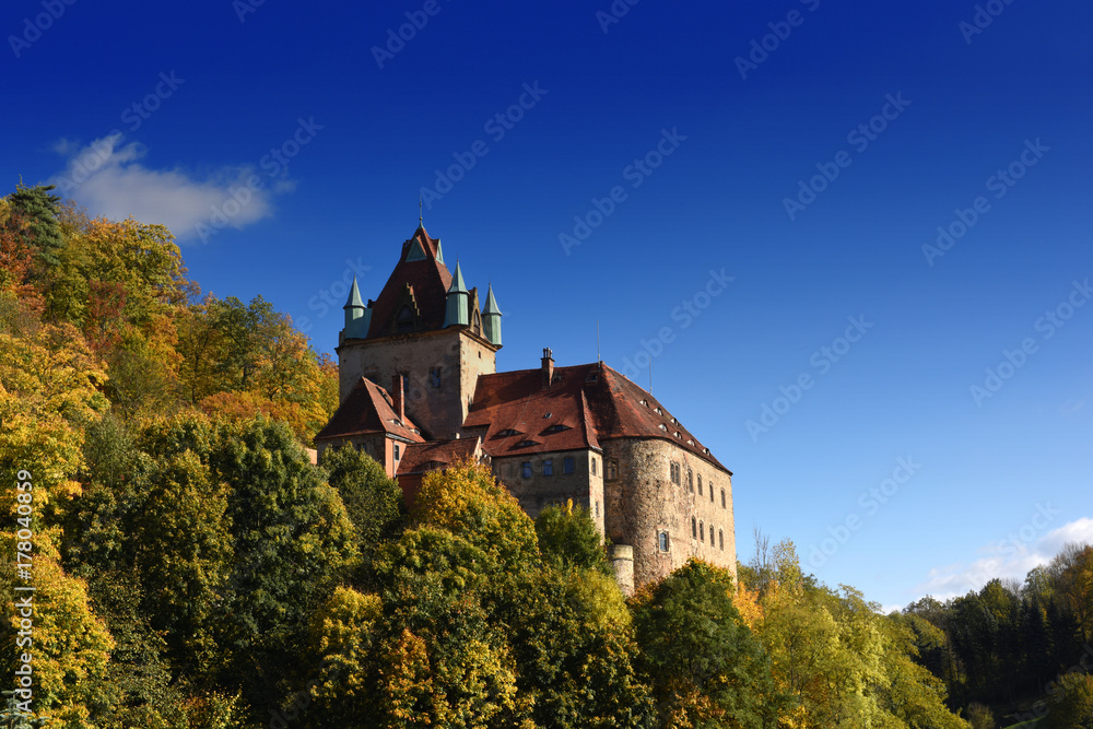Obraz premium Kuckuckstein castle, Liebstadt, Germany - old middle ages castle on a rock