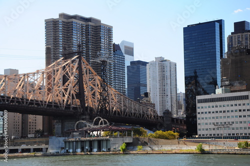 Queensborough Bridge into Manhattan