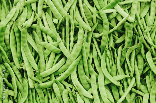 Fresh green beans ( string bean ) in the market