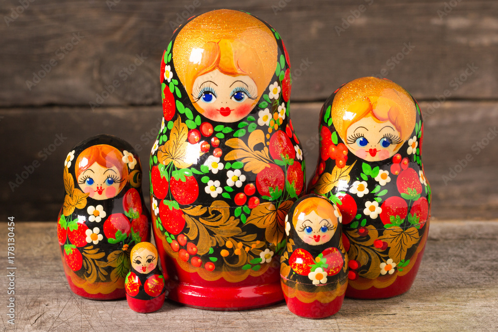 Матрешки-18 Матрешки-18