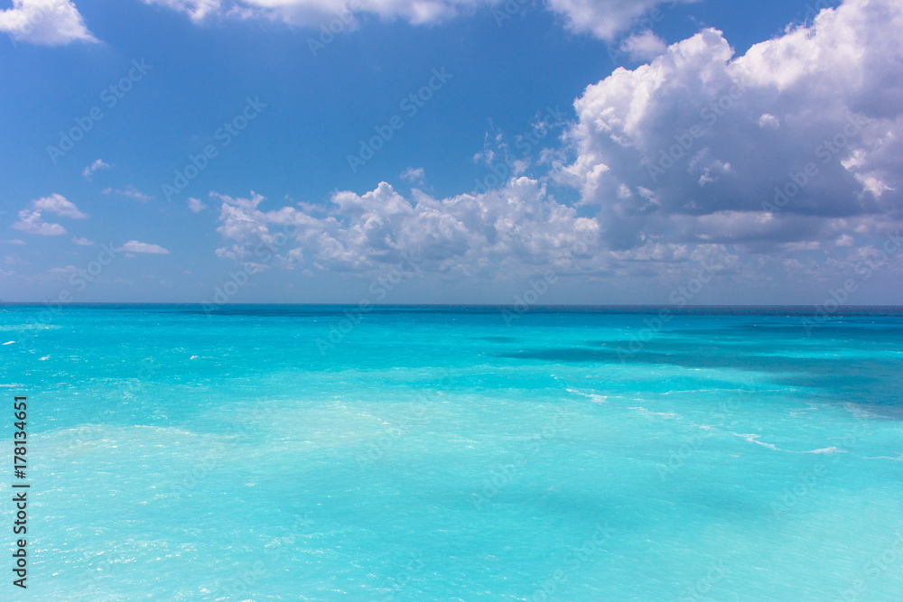 Beautiful wallpaper with blue water and sky, concept photography