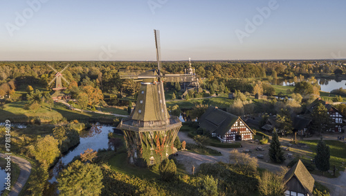 Obraz na płótnie Aerial view of windmills in the openair museum in Gifhorn, Germany w salonie