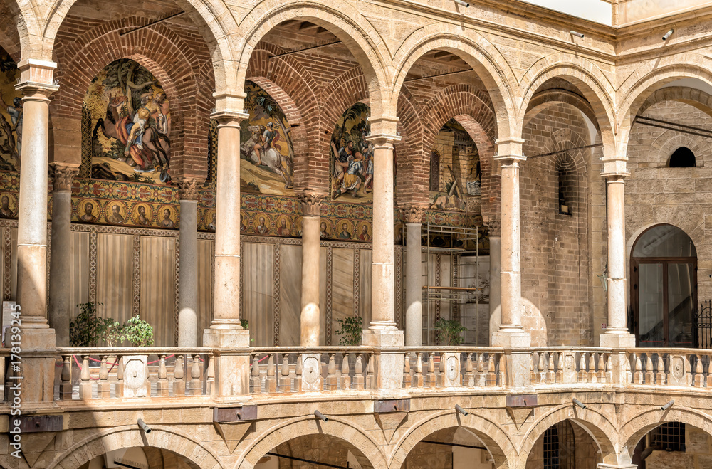 Fototapeta premium Entrance to Palatine Chapel of the Royal Palace in Palermo. 