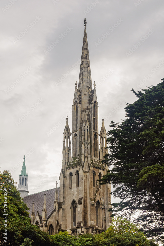 At 56.4 meters (185 ft), the spire makes the First Church of Otago the city's tallest building - Dunedin, South Island, New Zealand At 56.4 meters (185 ft), the spire makes the First Church of Otago the city's tallest building - Dunedin, South Island, New Zealand
