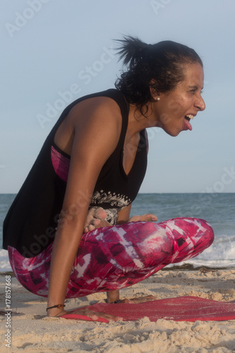 Clase de Yoga en la Playa photo