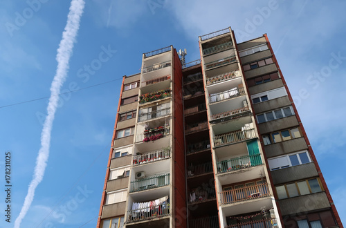 Tapety artystyczne Residential building