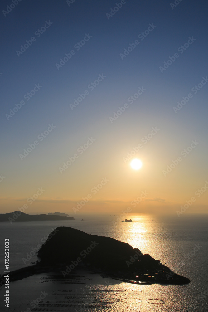 高知県大月町　夕暮れの柏島