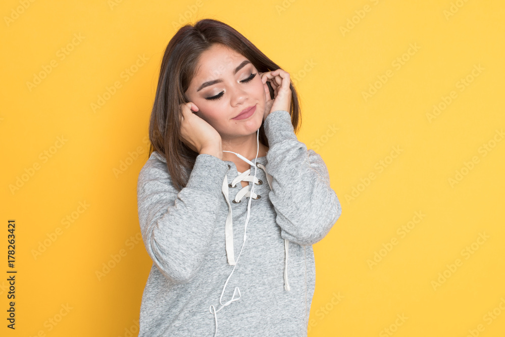 Hispanic Teen Girl Hispanic Teen Girl