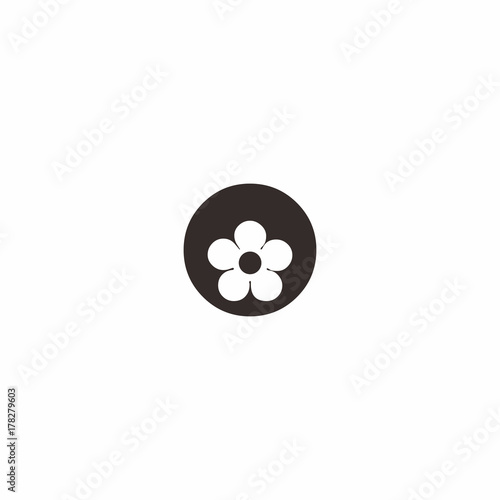 O Letter with flower logo, negative space logo