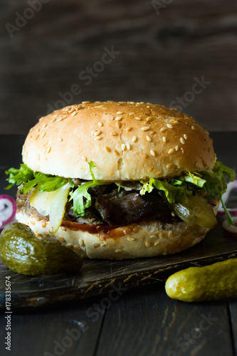 Wallpaper Mural Hamburger with beef slices Torontodigital.ca