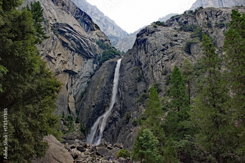 Yosemite Falls  © alpenarts