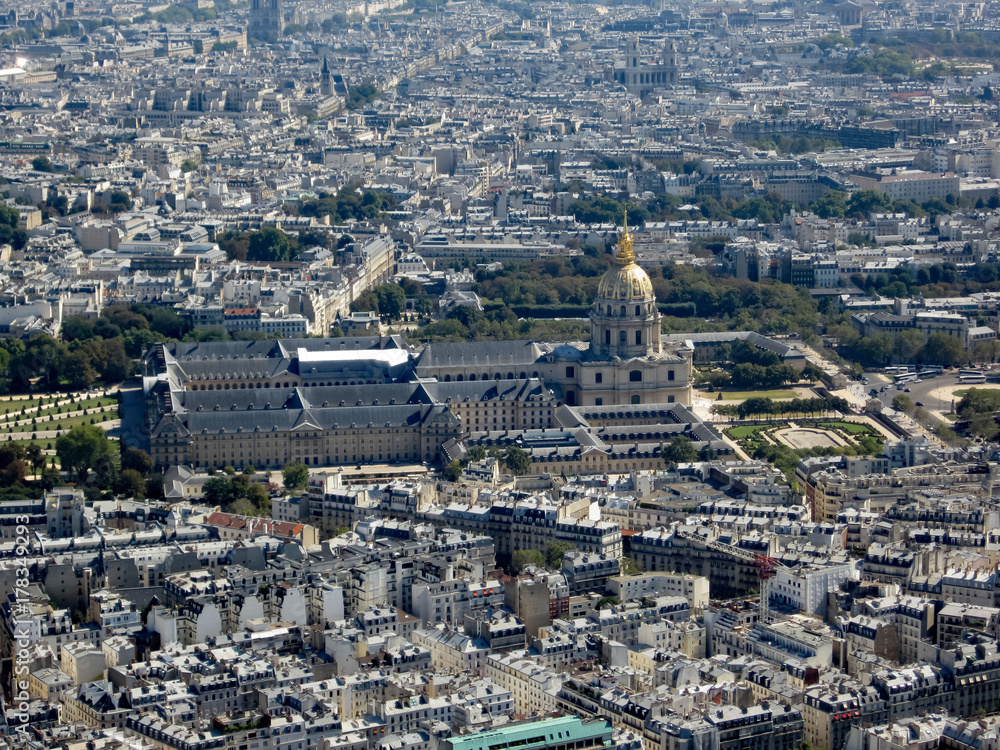 Paris vue sur l'Hôtel des Invalides