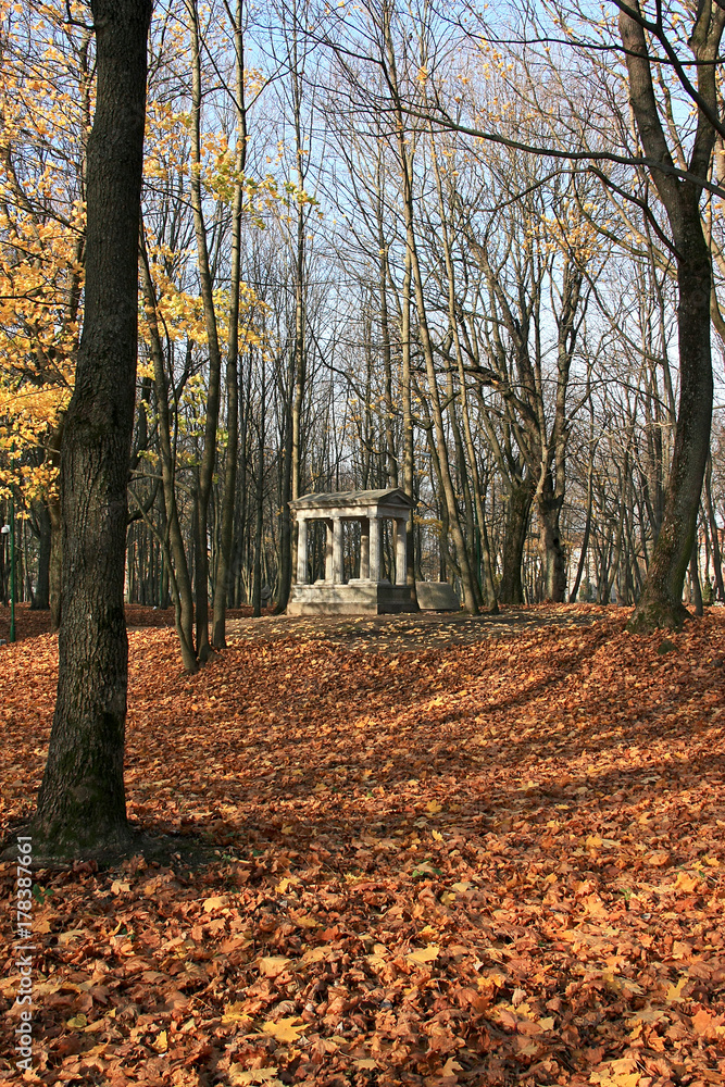 October October