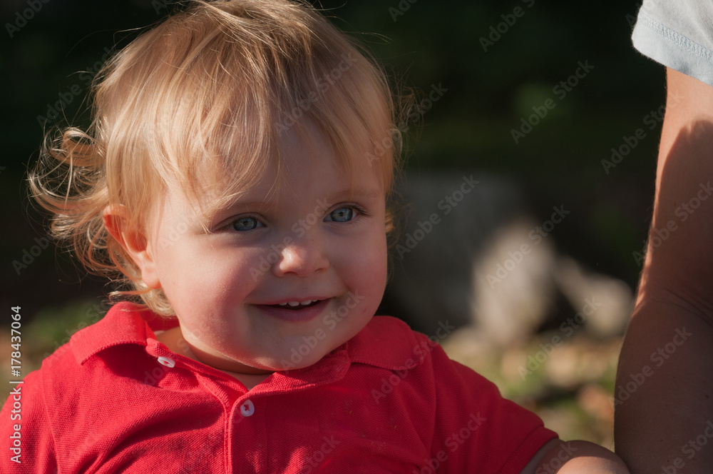 Kleines Mädchen Kleines Mädchen