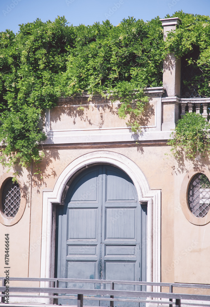 gateway in Rome
