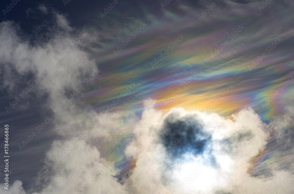 Obraz premium 色鮮やかな雲