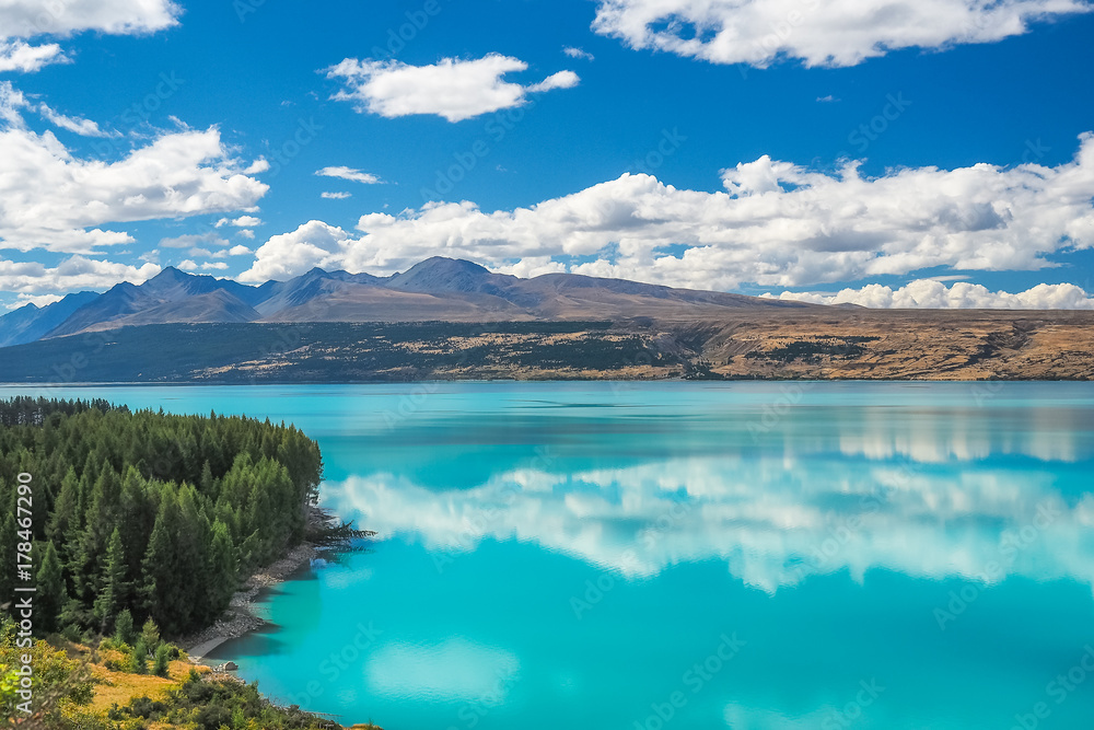 Lake Pukaki, the turquoise water comes from Mt. Cook and Tasman glacier. (South Island, NZ)
