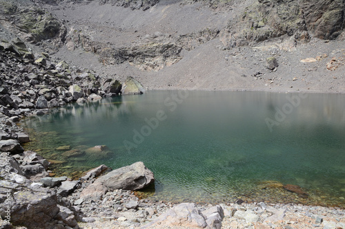Fotografi view of mountain glacial lake, Corsica