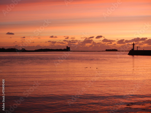 levé de soleil sur l'île Tatihou