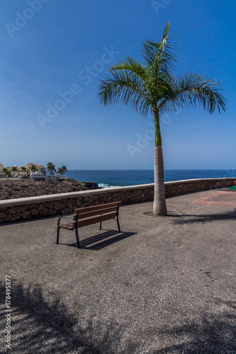 Strandpromenade an der S  dk  ste Teneriffas