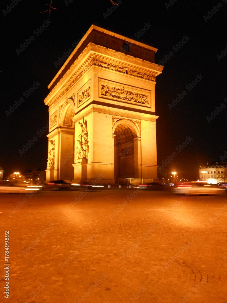 arc de triomphe