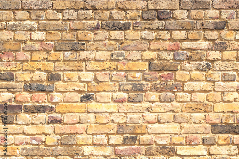 Obraz premium Yellow brown brickwork (background, texture)