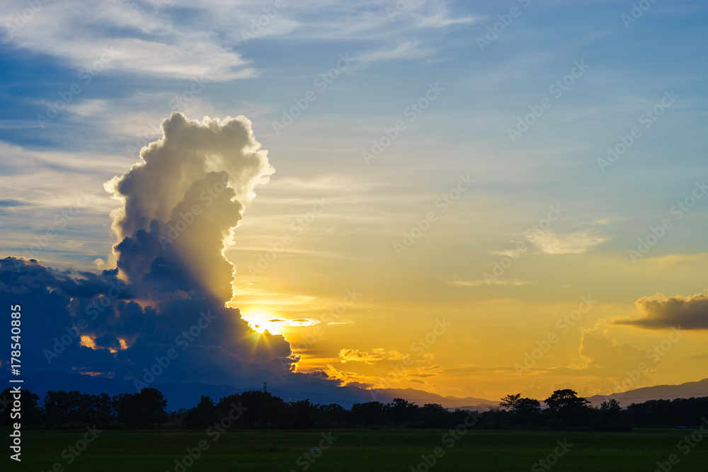 twilight sky with cloud in sunset twilight sky with cloud in sunset