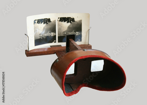 Foto Stereoscope / optical toy 3D viewer