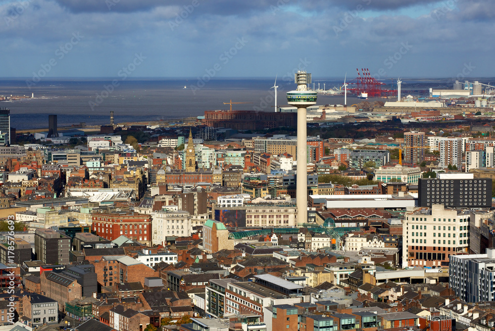 Obraz premium Liverpool city aerial panorama view