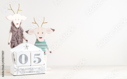 Christmas calendar - 5 sleeps until christmas
