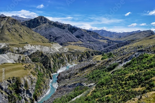 Vallée rivière Nouvelle-Zélande 