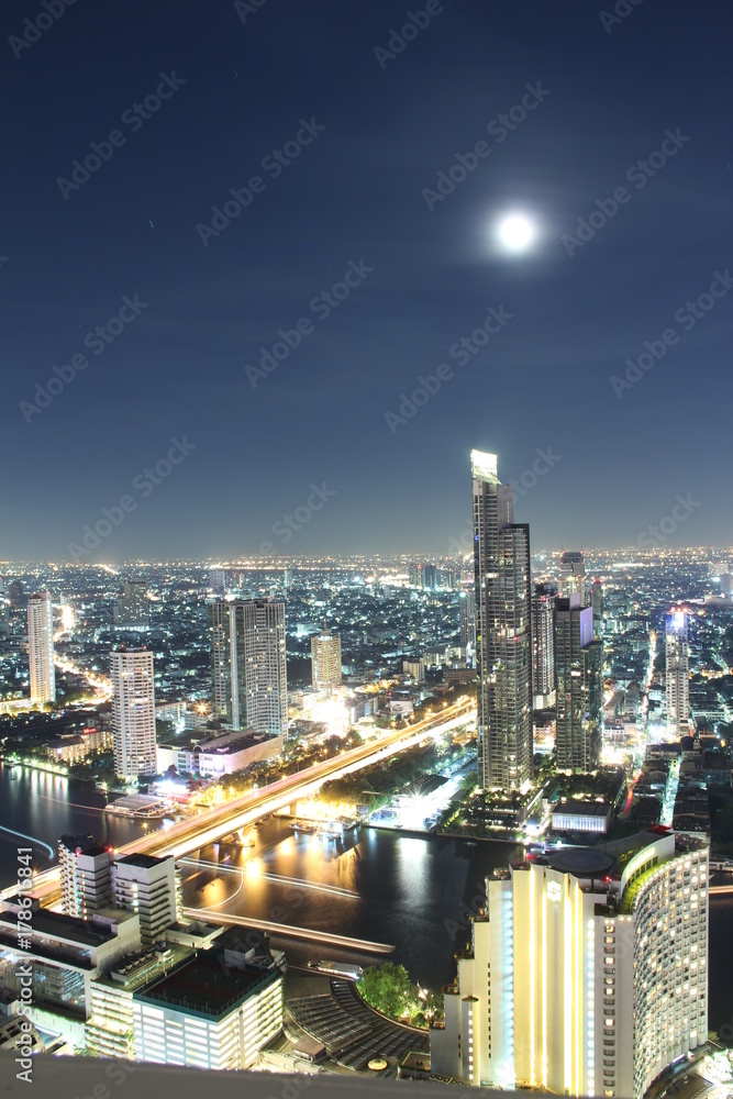 Fototapeta premium Bangkok Nightshot