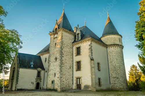 Nieul castle photo