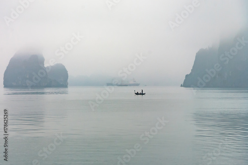 Obraz na plátně Halong bay, Viet Nam