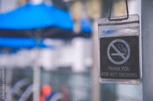 no smoking sign on pool