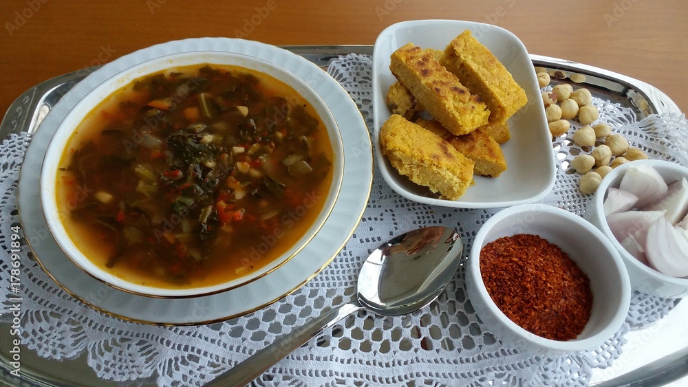 Kale soup ,onion,red pepper Kale soup ,onion,red pepper