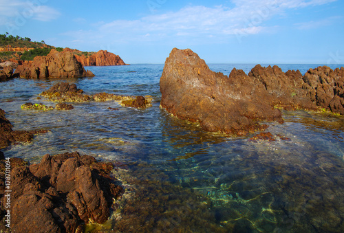  sea and rocks