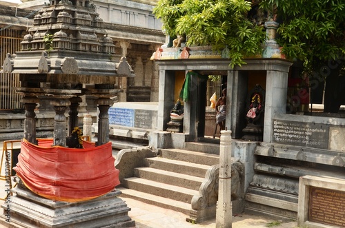 Temple hindouiste Sri Ekambaranathar de Kanchipuram  (Tamil Nadu-Inde) photo