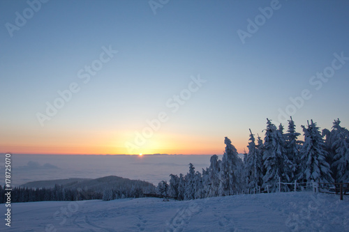 Sonnenuntergang im Winter © swa182