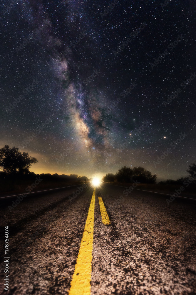 Fototapeta premium Milky way middle of the road