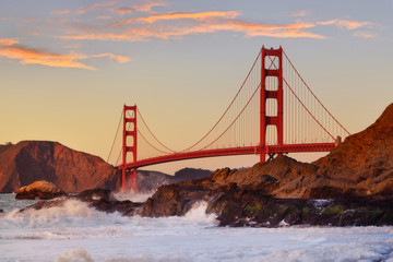 Canvas schilderij Golden Gate Bridge Golden Gate Bridge stadsgezicht USA  © wisanuboonrawd