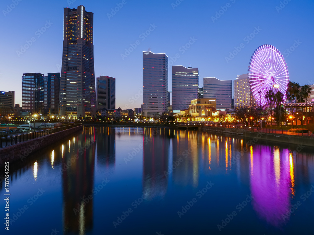 Naklejka premium Night View of Yokohama Minatomirai in Yokohama City, Kanagawa Prefecture, Japan. Yokohama MinatoMirai is an area facing Yokohama Port