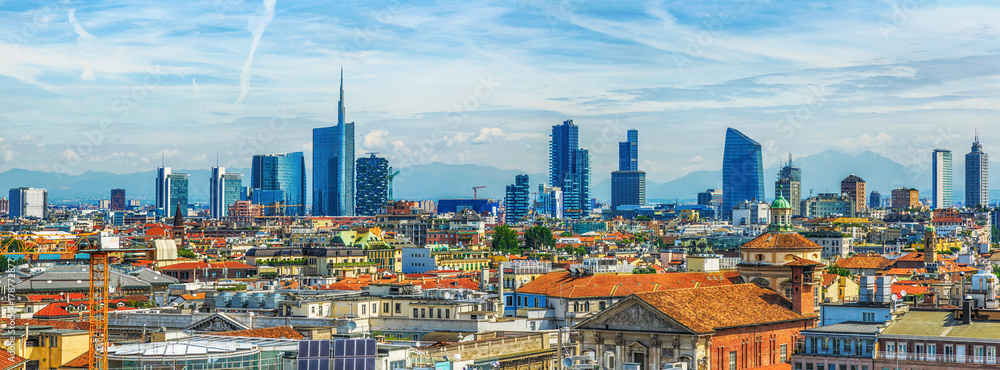 Obraz premium Mediolan nowe miasto widok z góry