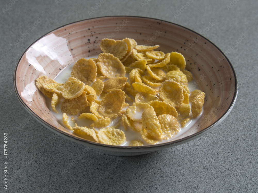 Bowl with cornflakes Bowl with cornflakes