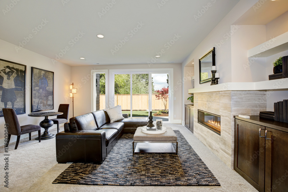 Fototapeta premium Family room design with wet bar nook