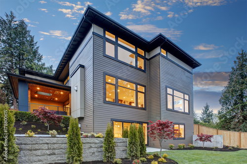 Luxurious new construction home in Bellevue, WA. photo