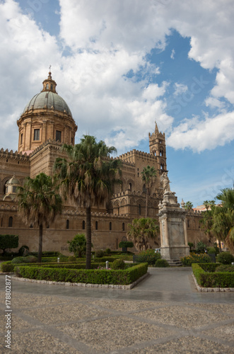 Palermo Cathedral (Metropolitan Cathedral of the Assumption of Virgin Mary) in Palermo, Sicily, Italy. Architectural complex built in Norman, Moorish, Gothic, Baroque and Neoclassical style © smoke666