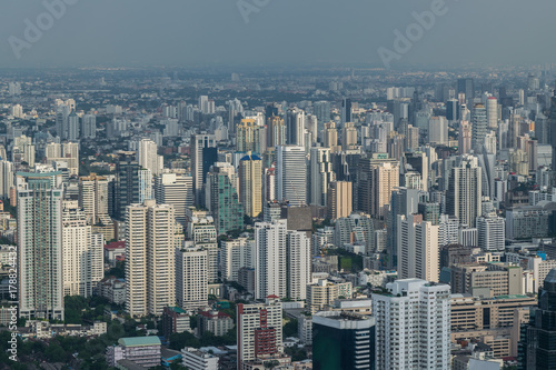 Cityscape with building in city of Bangkok © pongmoji