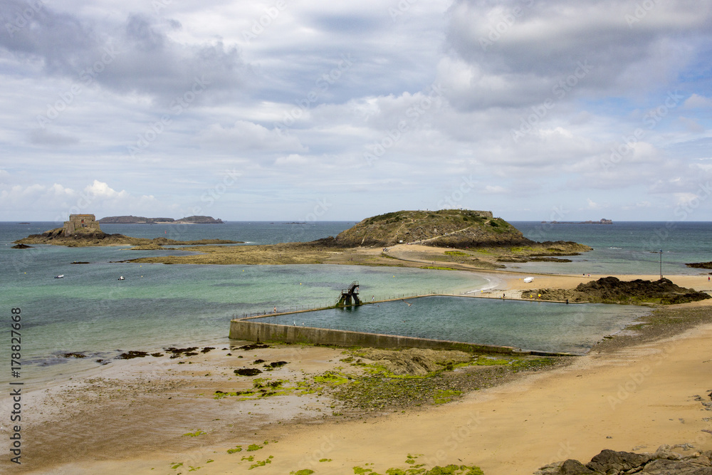 Piscine de mer à Saint Malo Piscine de mer à Saint Malo