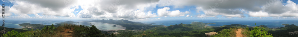 Panorama 360 du Mont Choungui à Mayotte